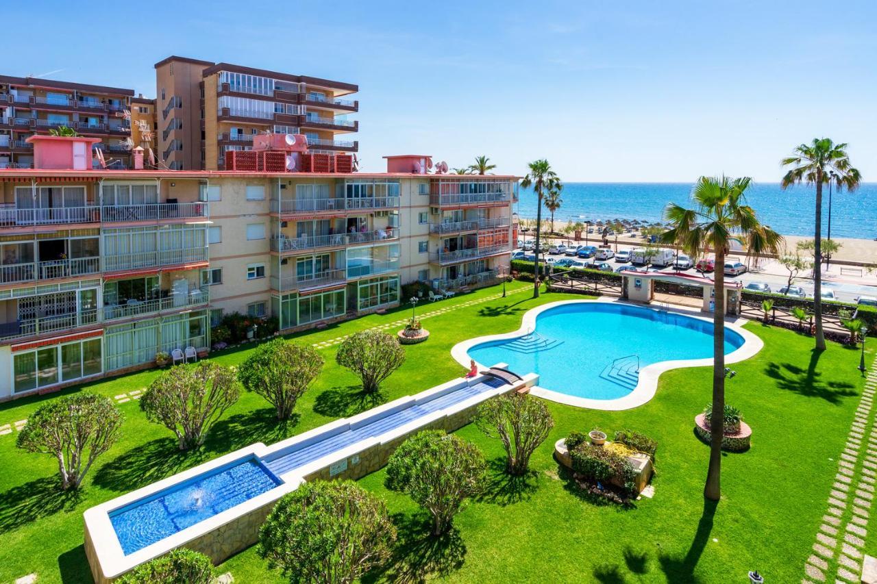 Beachfront Seaview Apartment In Los Boliches By Costarentals - Ref 141 Fuengirola Eksteriør billede
