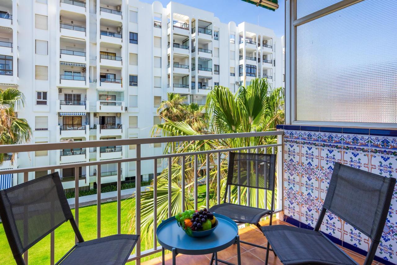 Beachfront Seaview Apartment In Los Boliches By Costarentals - Ref 141 Fuengirola Eksteriør billede